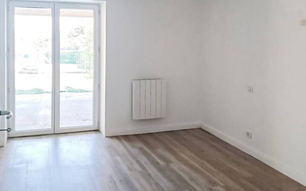 Maison à vendre    7 pièces •  Saint-Astier