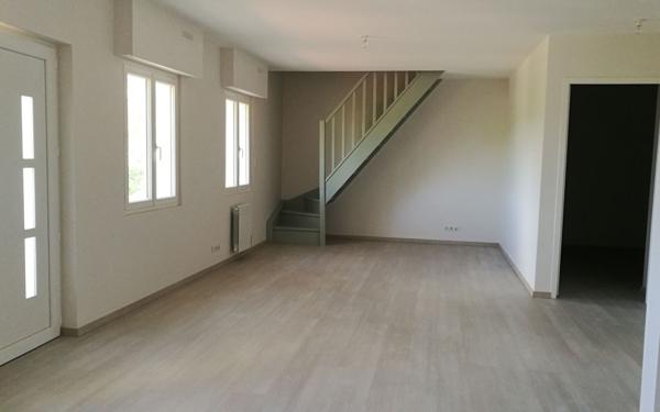 Maison à vendre    7 pièces •  Saint-Astier