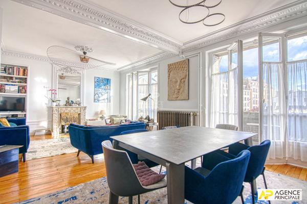 Versailles Notre-Dame Les Prés Appartement 6 pièces 145 m² situé au 2ème étage avec ascenseur (rarissime) €1 290 000 ** - Référence 27651