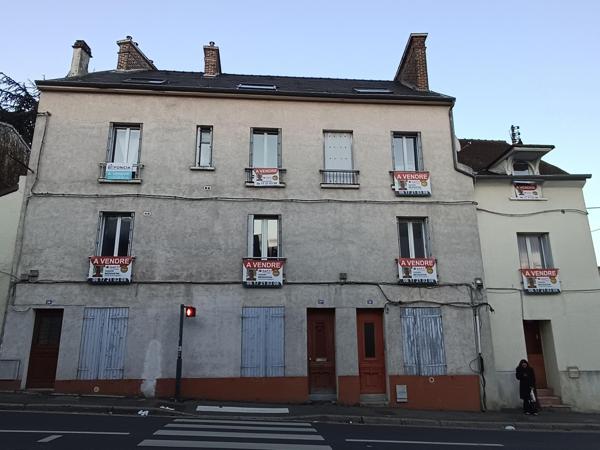 STUDIO VENDU LOUE PROCHE QUARTIER TRIBUNAL DE PONTOISE