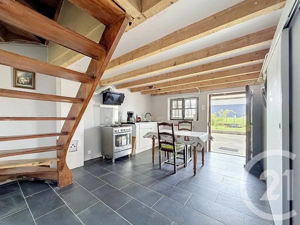 Maison à vendre  5 pièces - 114 m 2   MONTBELIARD  - 25