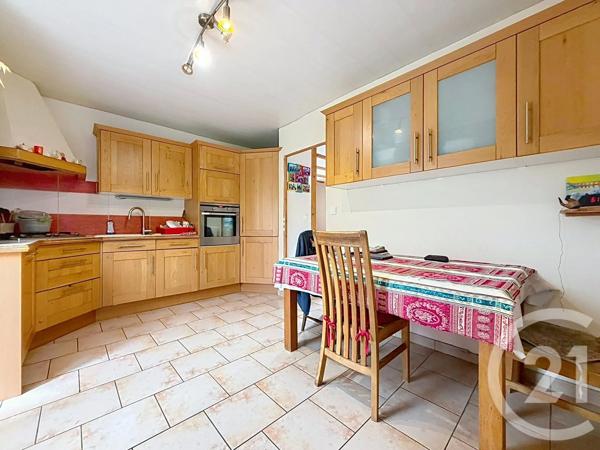 Maison à vendre  5 pièces - 114 m 2   MONTBELIARD  - 25