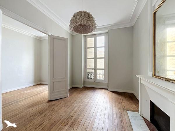 Appartement 421 000 € Bordeaux 4 p 129 m² DPE C