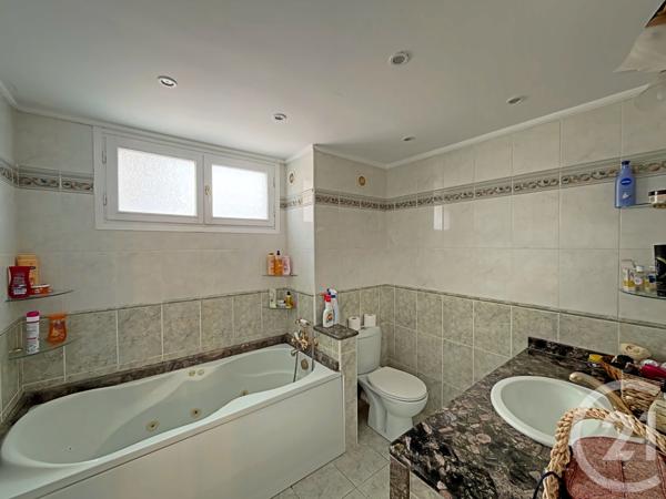 Appartement F3 à vendre  4 pièces - 96,31 m2 AJACCIO - 201