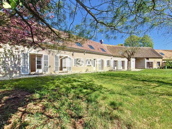 5 chambres, dépendance et grenier aménageable, jardin sans vis à vis