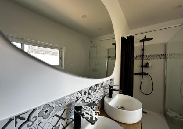 Maison 4 pièce(s) 3 chambre(s) 150 m²