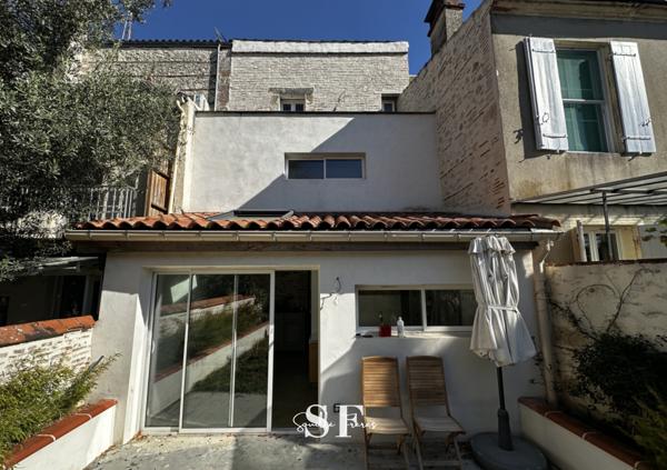 Maison 4 pièce(s) 3 chambre(s) 150 m²
