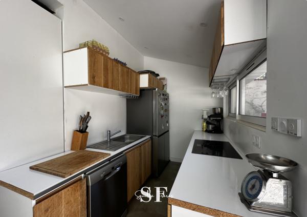 Maison 4 pièce(s) 3 chambre(s) 150 m²