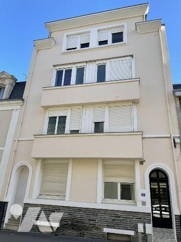 ANGERS GARE/PASSERELLE T3 AU 1ER ETAGE AVEC TERRASSE