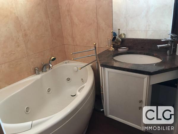 Appartement 2 pièce(s) 64.42 m2