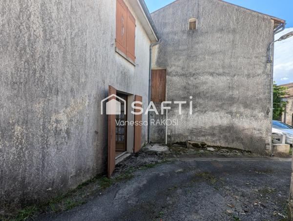 Plein centre ville d' Aulnay maison de 3 chambres et garage