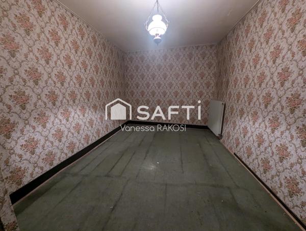 Plein centre ville d' Aulnay maison de 3 chambres et garage