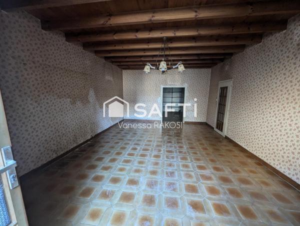 Plein centre ville d' Aulnay maison de 3 chambres et garage