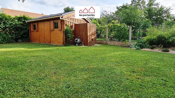 Maison 145m² hab 4 ch, bureau, salle de jeux, garage / 650m².