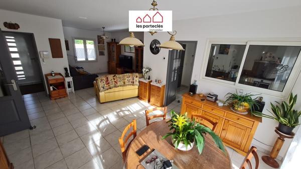 Maison 145m² hab 4 ch, bureau, salle de jeux, garage / 650m².