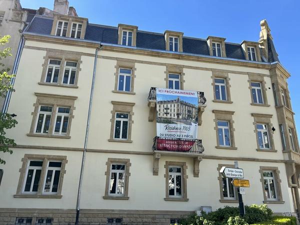 BUREAUX à VENDRE de 102.3 m²