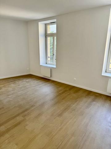 BUREAUX à VENDRE de 102.3 m²