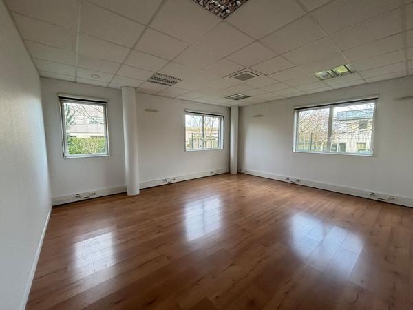 Bureaux à louer à Saint-Herblain environnement calme et verdoyant