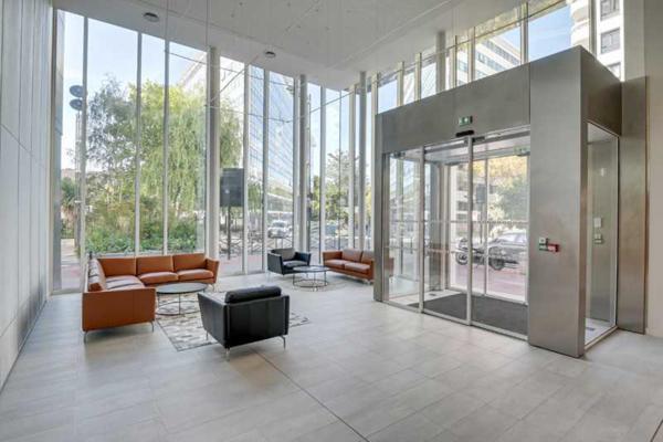 Bureaux à louer à Levallois-Perret immeuble neuf proche Quais de Seine