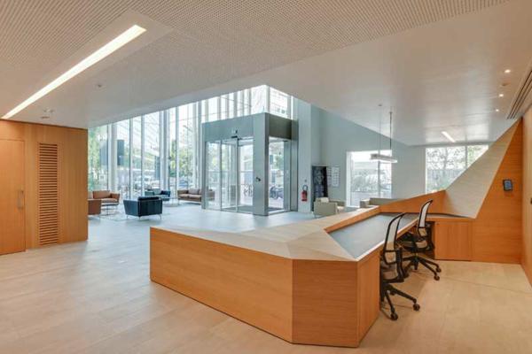 Bureaux à louer à Levallois-Perret immeuble neuf proche Quais de Seine
