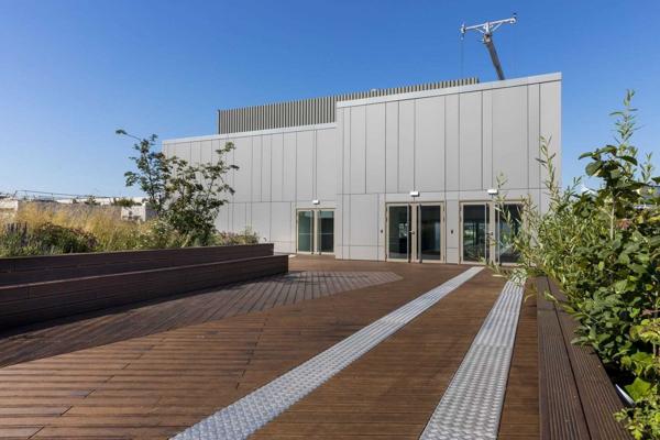 Bureaux à louer à Levallois-Perret immeuble neuf proche Quais de Seine
