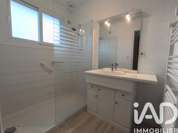 Maison à vendre 5 pièces 90 m² Équemauville