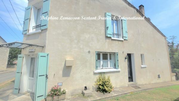 Maison en pierre avec 4 chambres et jardin clos