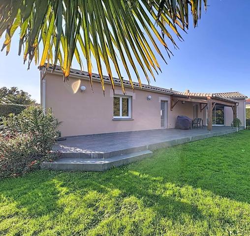 Maison à vendre à Oudon de plain pied - 3 chambres, jardin spacieux - Proche gare