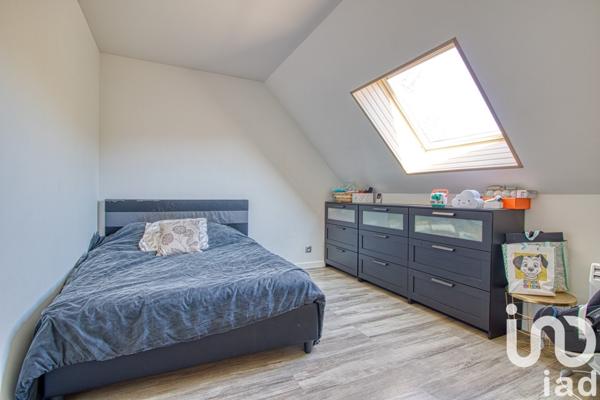 House for sale 5 rooms 90 m² Nézel