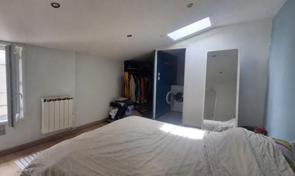 APPARTEMENT T2 PROCHE DES HALLES