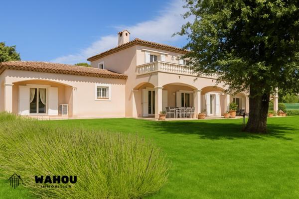 Saint-Cézaire-sur-Siagne (06530) Élégante villa provençale avec piscine et vaste jardin paysager