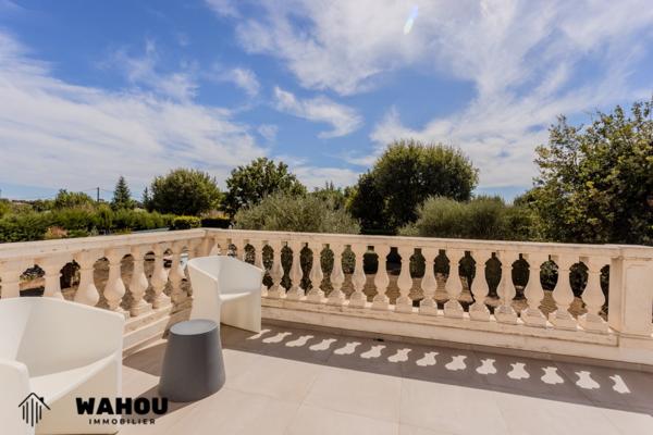 Saint-Cézaire-sur-Siagne (06530) Élégante villa provençale avec piscine et vaste jardin paysager