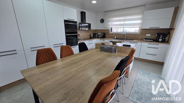 Maison à vendre 7 pièces 154 m² Perrigny-lès-Dijon