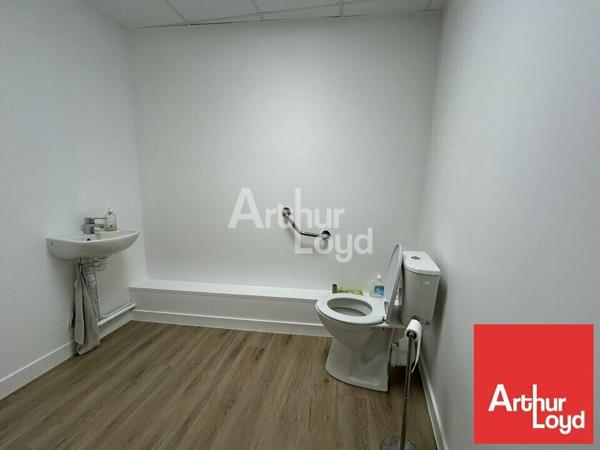 À LOUER - BUREAUX IDÉALEMENT PLACÉS EN CENTRE VILLE DE POITIERS - 300m²