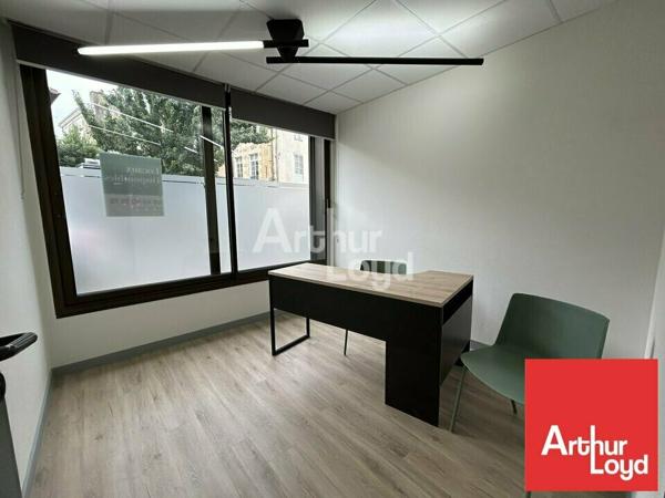 À LOUER - BUREAUX IDÉALEMENT PLACÉS EN CENTRE VILLE DE POITIERS - 300m²