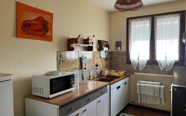 Maison à vendre    4 pièces • 130 m2 Saint-Jean-d'Angély