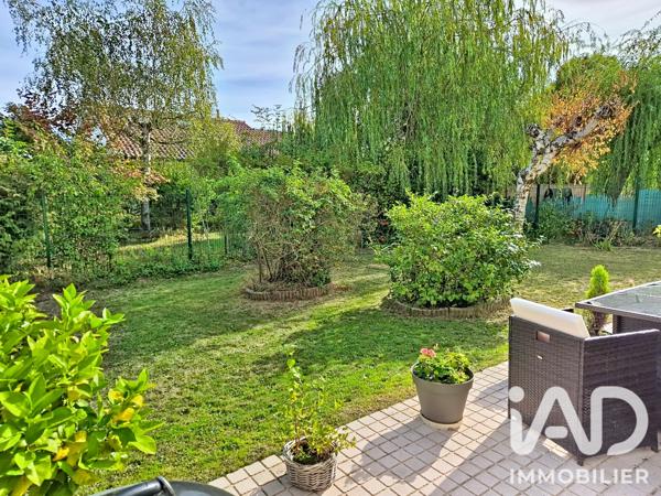 Maison à vendre 6 pièces 140 m² Le Mesnil-Saint-Denis