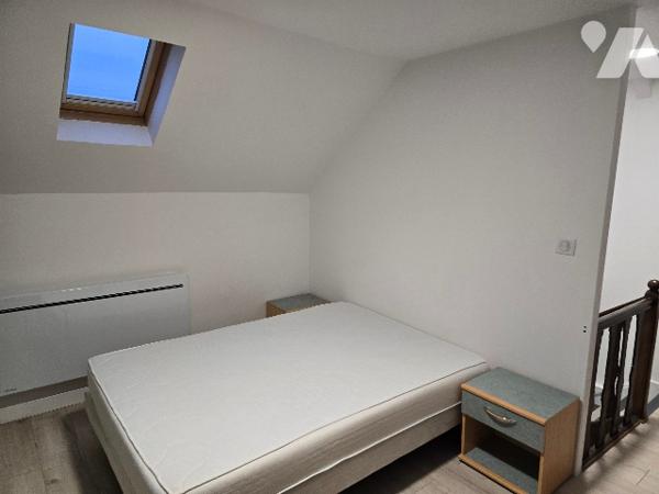 Maison de ville pour investisseur à finir de rénover.