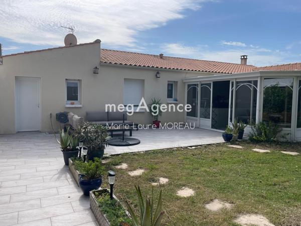 Maison à LE CHATEAU-D'OLERON, 17480 - 5 pièces 132m²
