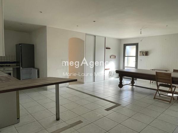 Maison à LE CHATEAU-D'OLERON, 17480 - 5 pièces 132m²