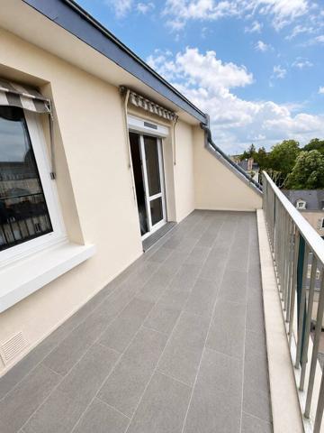 Appartement de standing avec vue imprenable sur la Mayenne