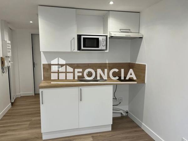 Location Studio 25 m² - 98 BOULEVARD CARNOT Le Mans 72000