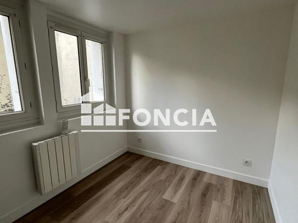 Location Studio 25 m² - 98 BOULEVARD CARNOT Le Mans 72000