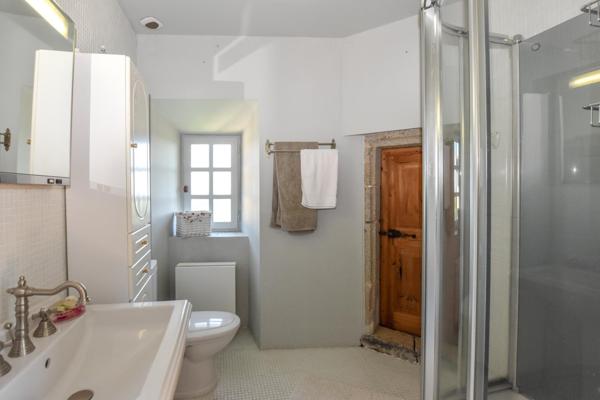 Lieu de charme, prêt à vivre et à accueillir