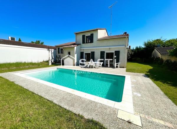 Villa 8 pièces 163m² avec piscine en centre-ville