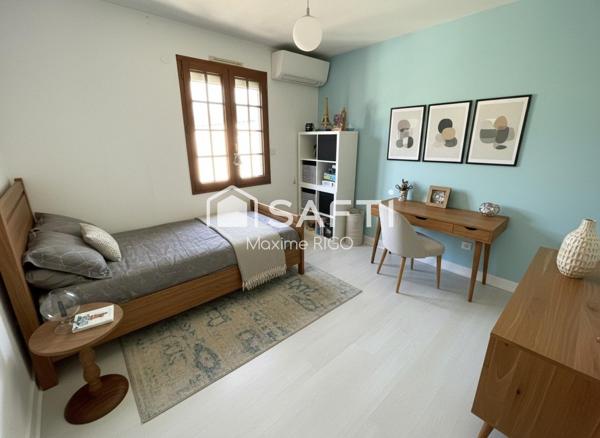 Villa 8 pièces 163m² avec piscine en centre-ville