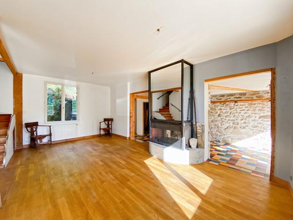 Jolie propriété de 197m² en coeur de village