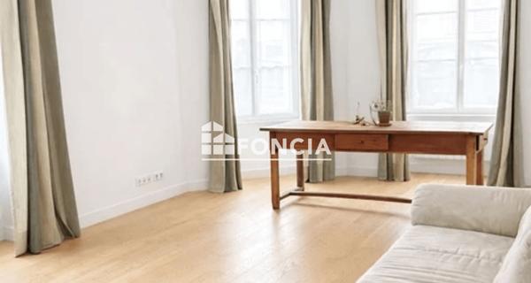 À vendre Appartement 3 pièces 99.55 m² - Versailles 78000