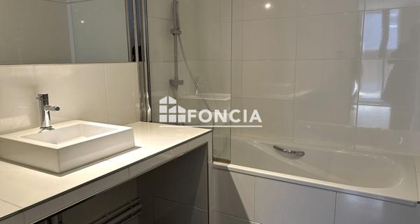 À vendre Appartement 3 pièces 99.55 m² - Versailles 78000