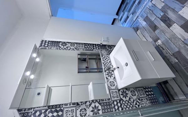 Maison à vendre    3 pièces •  Générac